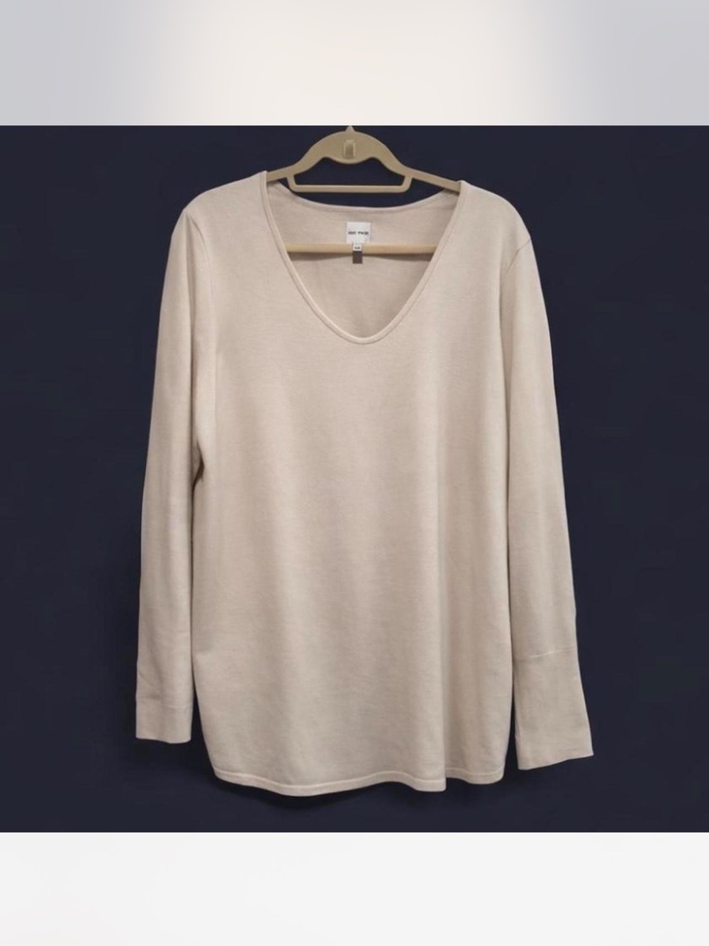 Nic + Zoe Women’s V-Neck Long Sleeve Top - Beige
